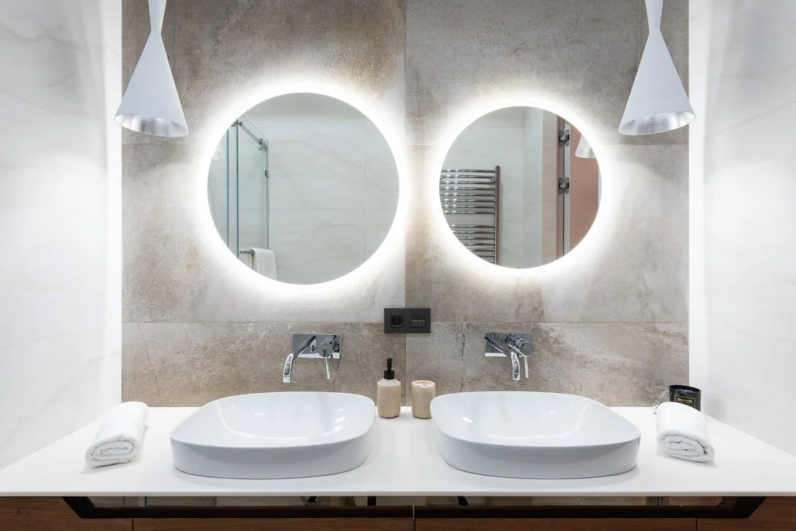 HighEnd Mirrors For Your Bathroom Interior Creativity